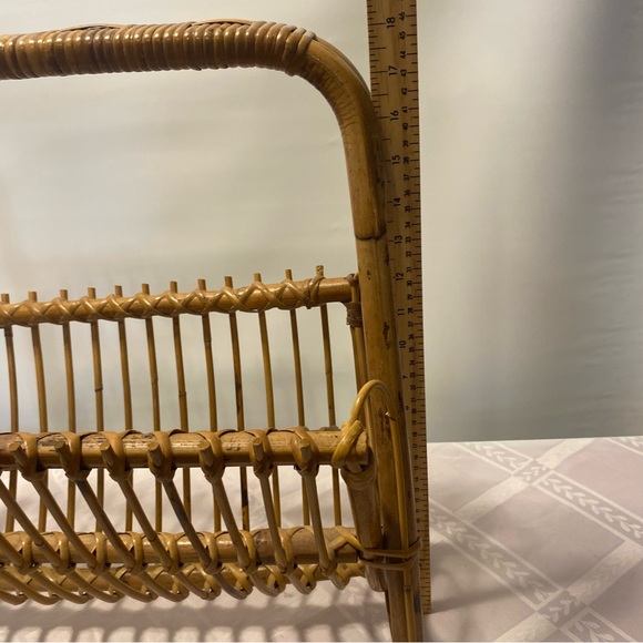 Vintage Wicker Magazine Rack - Picture 12 of 14
